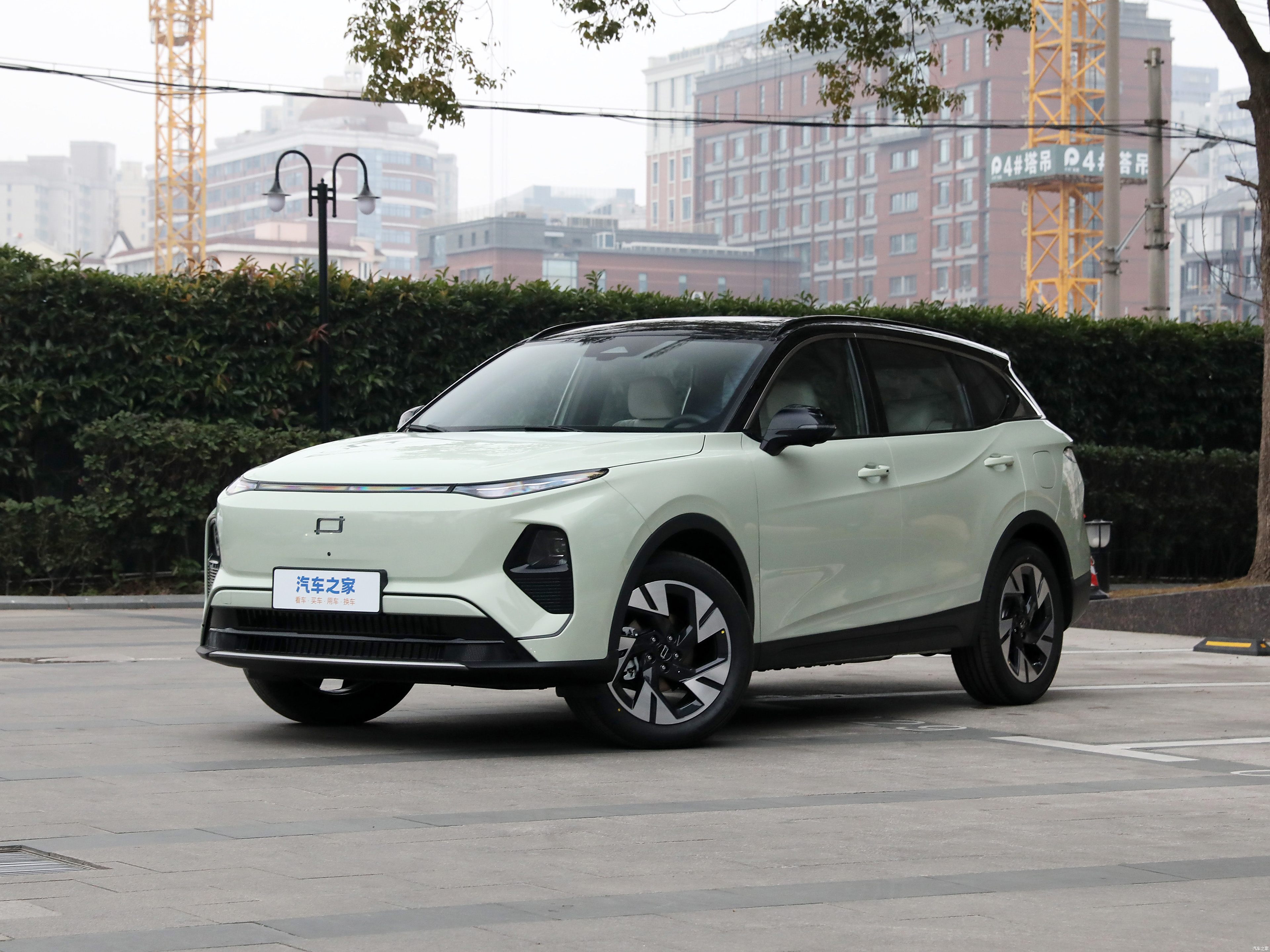 Bestune YueYi 03 SUV